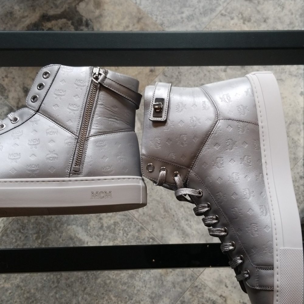 🔥GENUINE MCM VISETOS HIGH-TOP SNEAKERS - Picture 8 of 8
